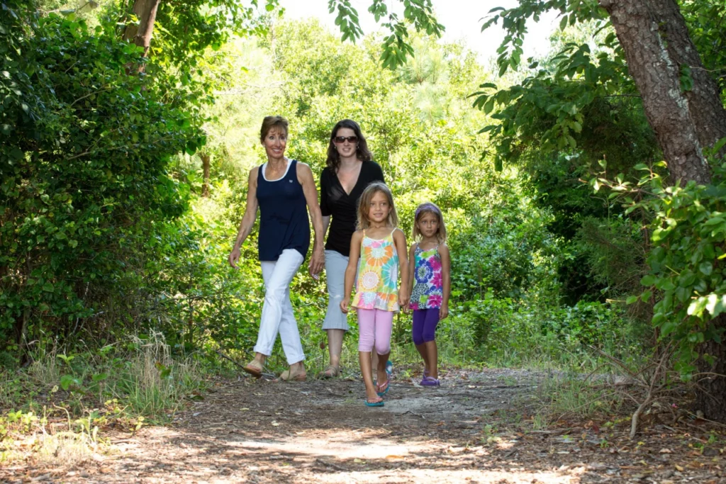 Bayside 4 generations on trail